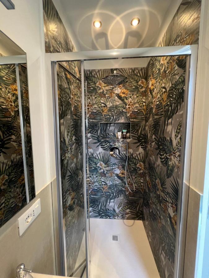 Tropicale Apartment Rapallo Bagian luar foto